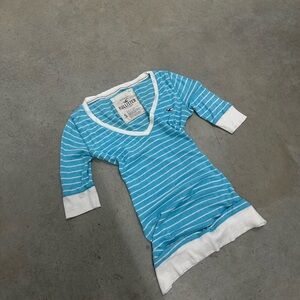 Hollister Blue and White Striped T-Shirt